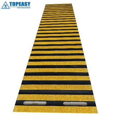 Anti-slip Short tread pipe walker 3300x700mm Yellow black color Topeasy China manufacturer competitive price
